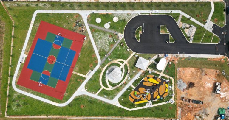 Bina Duracourt acrylic sports court